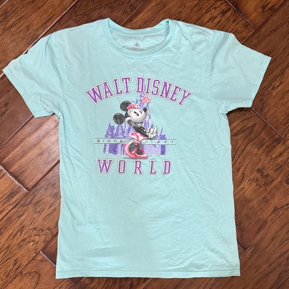 Disney Tops - Disney Minnie Mouse Tee